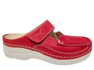 Wolky Wolky 0622736 570 Roll Slipper Muilen Rood Leer Dames