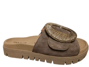 Gabor Gabor 83.742.14 Slippers Bruin Suede Dames