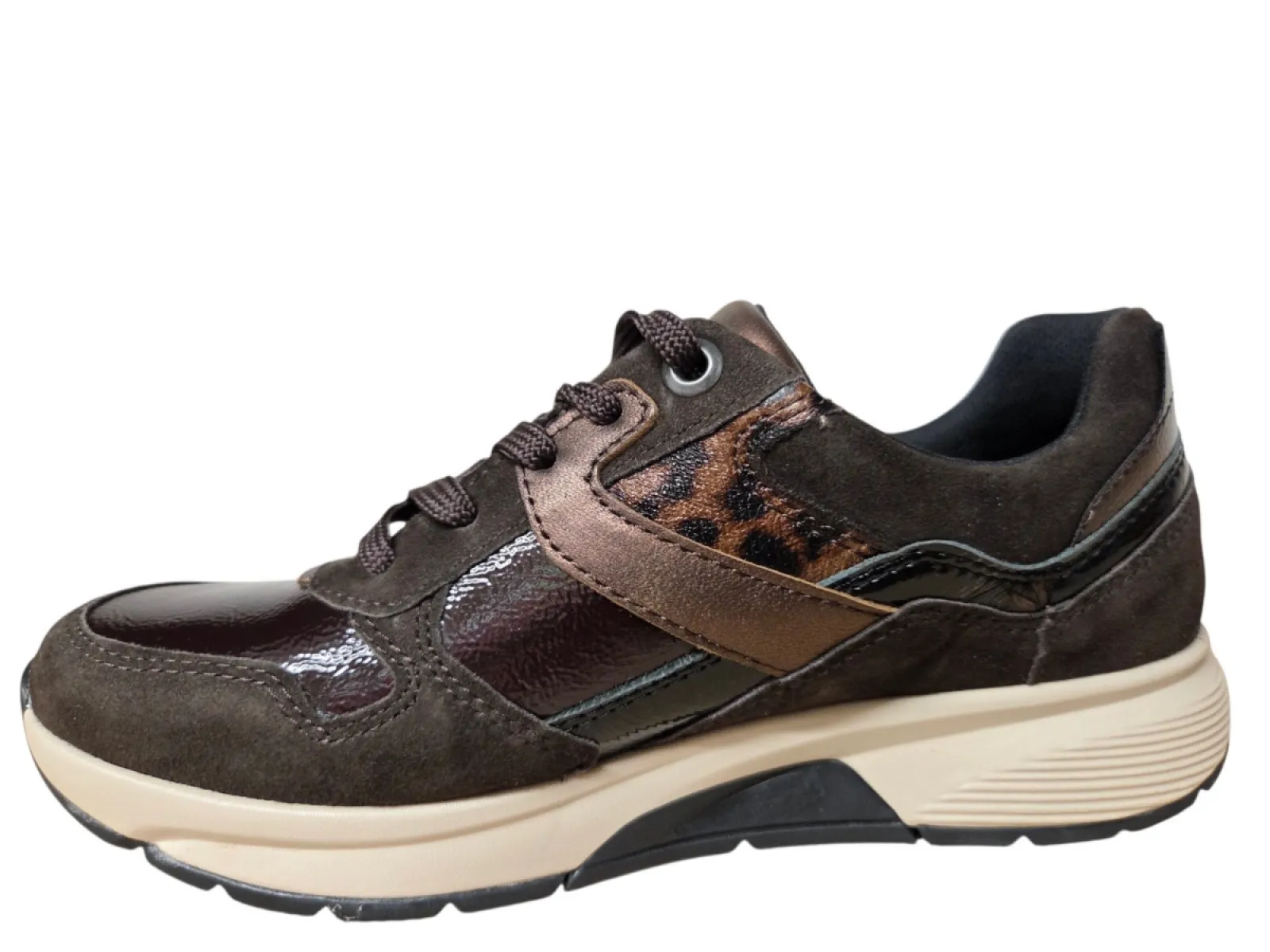Gabor Gabor 0106.03.006 Sneakers Bruin met Brons Leer, Lak en Nubuck Dames
